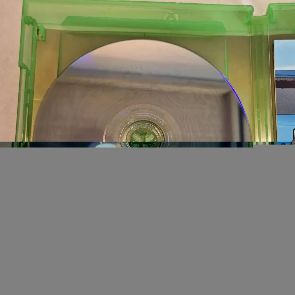 Grand Theft Auto V GTA 5 Premium Edition - Microsoft Xbox One - Pre-Owned